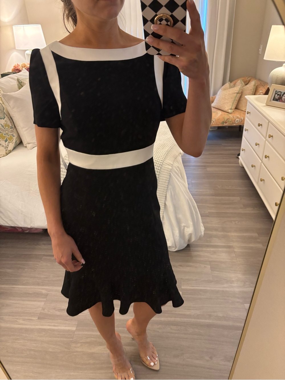 🖤🤍 SHANI Collection Colorblock Trumpet Hem Dress — Size 6 — NWT